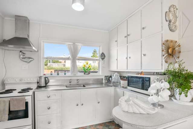 1/66 Seaforth Road Waihi Beach_2