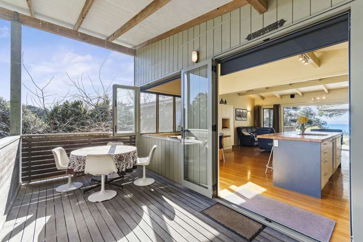 203 Howard Road Orere Point_6