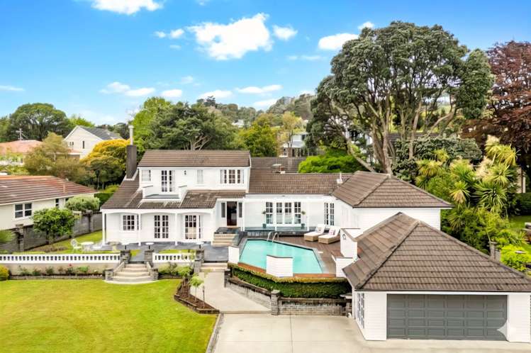 20b Golf Road Epsom_1