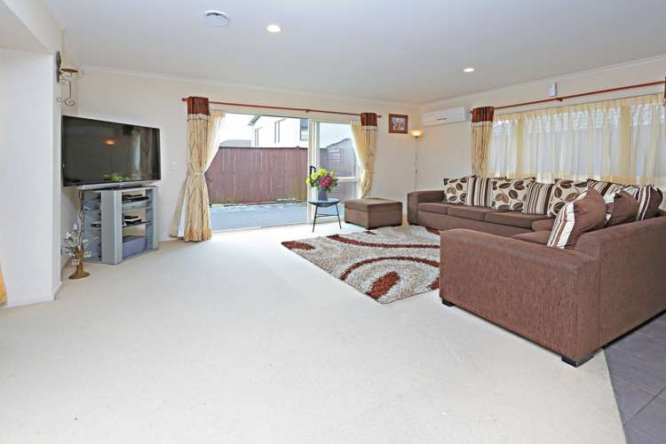 3 Friar Close Flat Bush_7