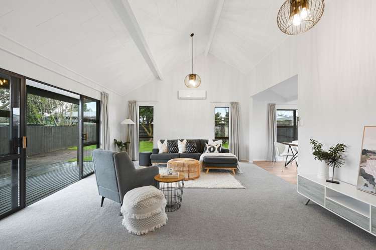 8 Elmwood Crescent Pukete_15