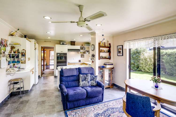 32 Kotuku Place Taradale_9