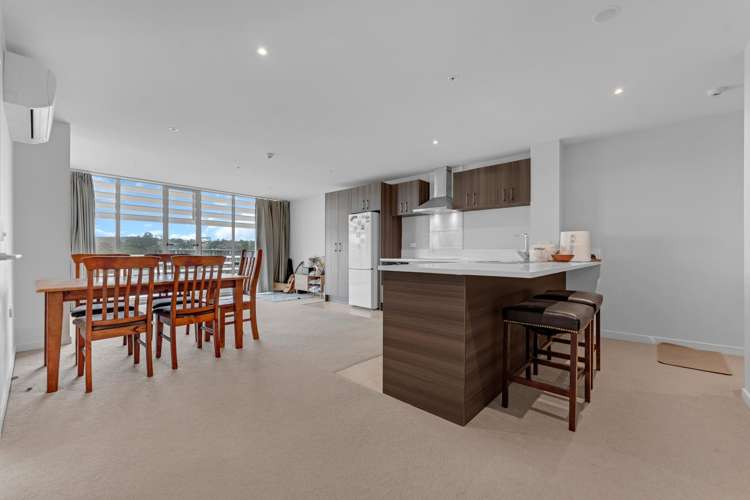 509/1 Rose Garden Lane Albany_13