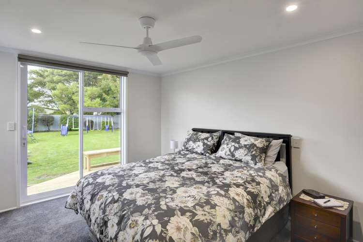 34 Philip Street Carterton_15