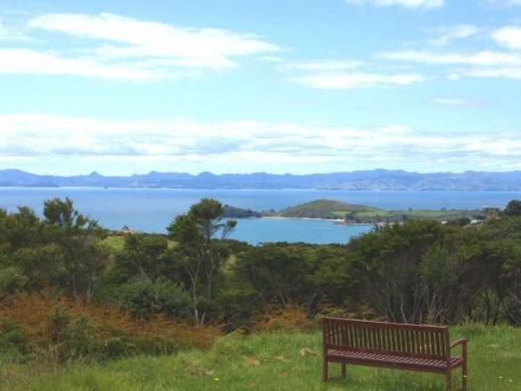 379b Cowes Bay Road Waiheke Island_0