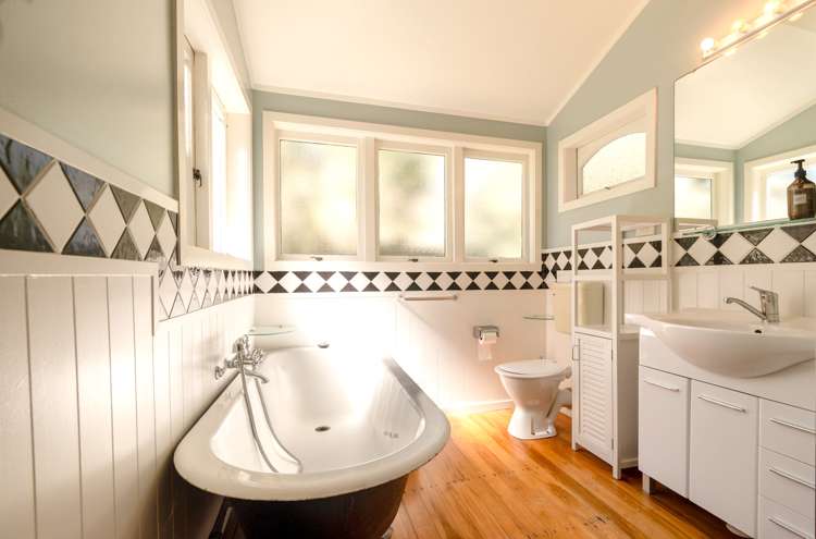 7 Blake Street Surfdale_14