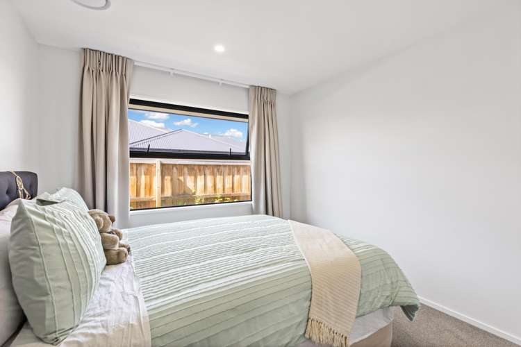 6 Gemstone Place Rolleston_17