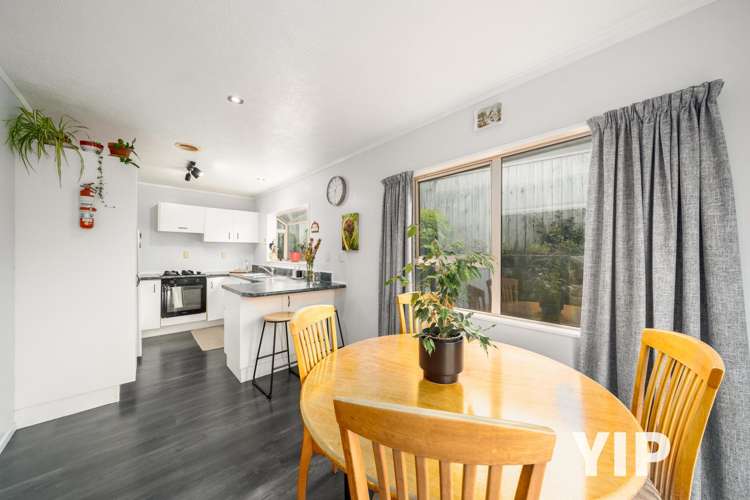 33 Peppertree Lane Woodridge_6