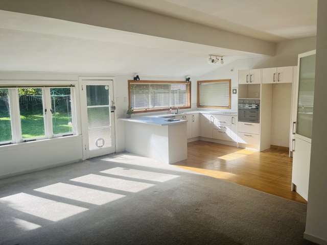 36 Kings Road Mount Roskill_3