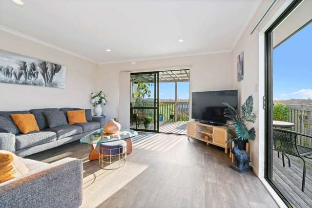 76 Rivervale Grove Stanmore Bay_2