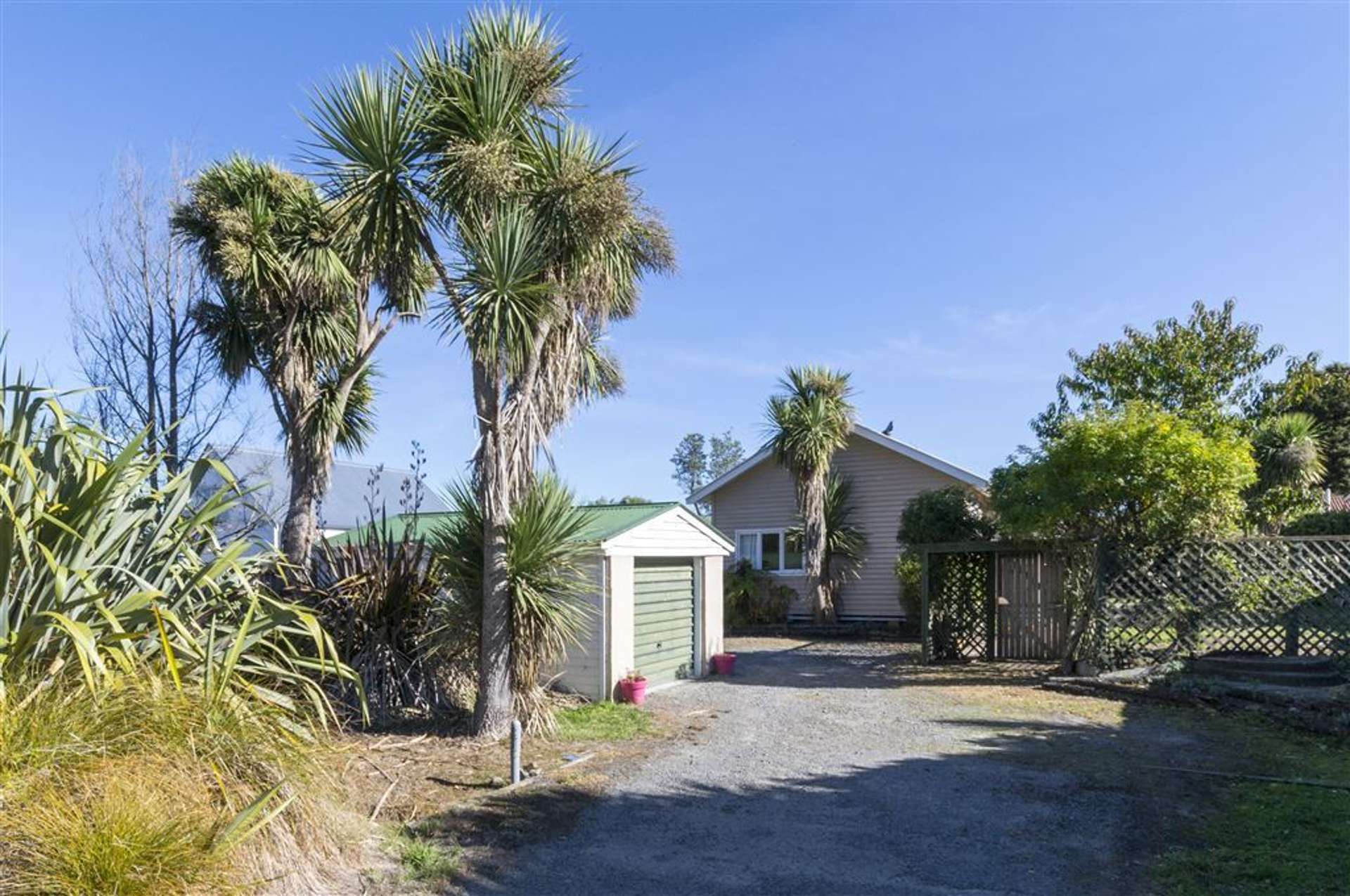 33 Reserve Road Waikuku Beach Waimakariri Houses for Sale One Roof