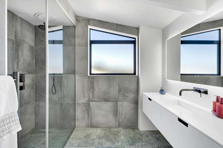 40d Awanui Street Merrilands_22