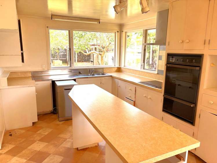 91 Pt England Road Pt England_1