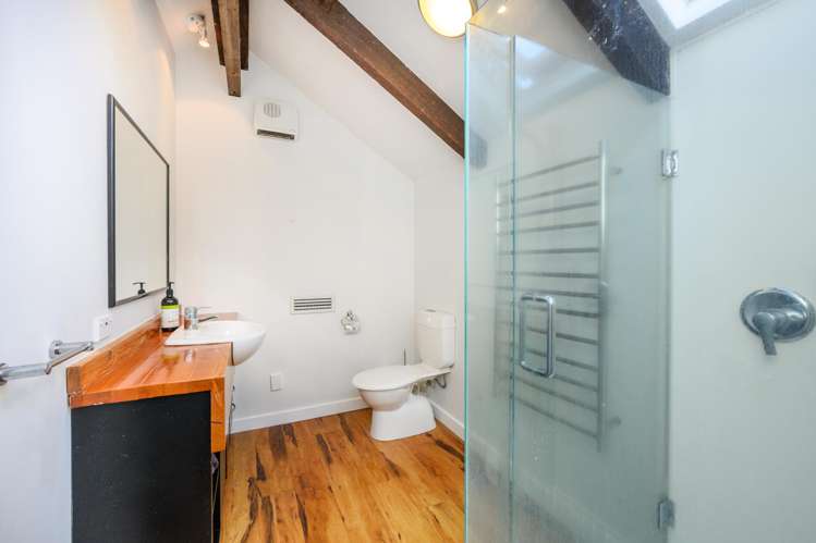 151 Summerhill Drive Fitzherbert_22