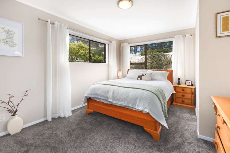 19 Longitude Place Whitby_5