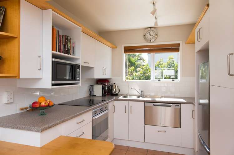 10/83 Moana Avenue One Tree Hill_4