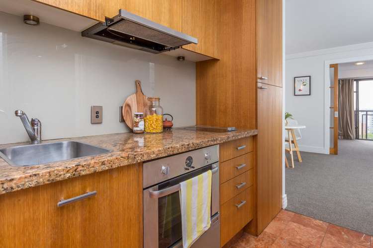 2510/1 Courthouse Lane Auckland Central_14