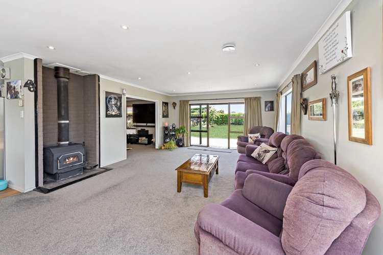 300 Horndon Street Darfield_11