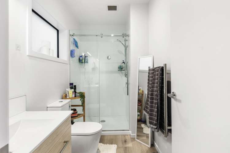 202/2 Onepu Road Kilbirnie_8