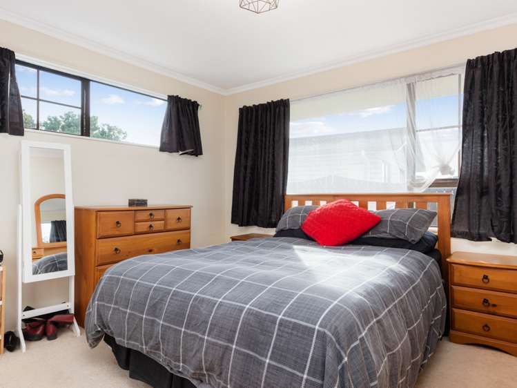 1/9 Totara Place Redwoodtown_9