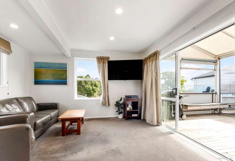 81 Heaphy Street Blockhouse Bay_12