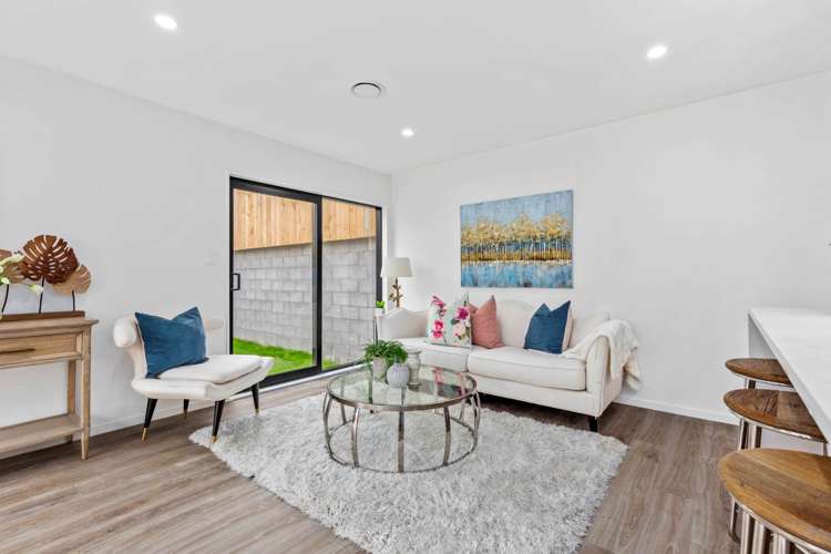 15b Janome Place Bucklands Beach_6