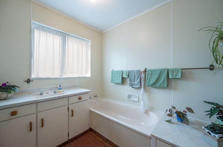 145 Nayland Road Stoke_19