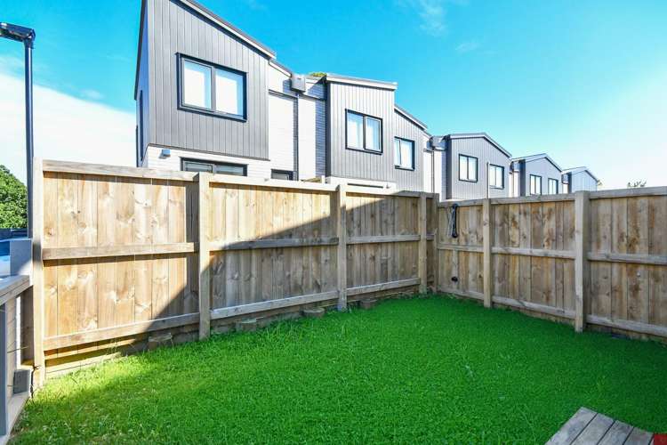 110 Te Puketoka Lane Mangere East_9