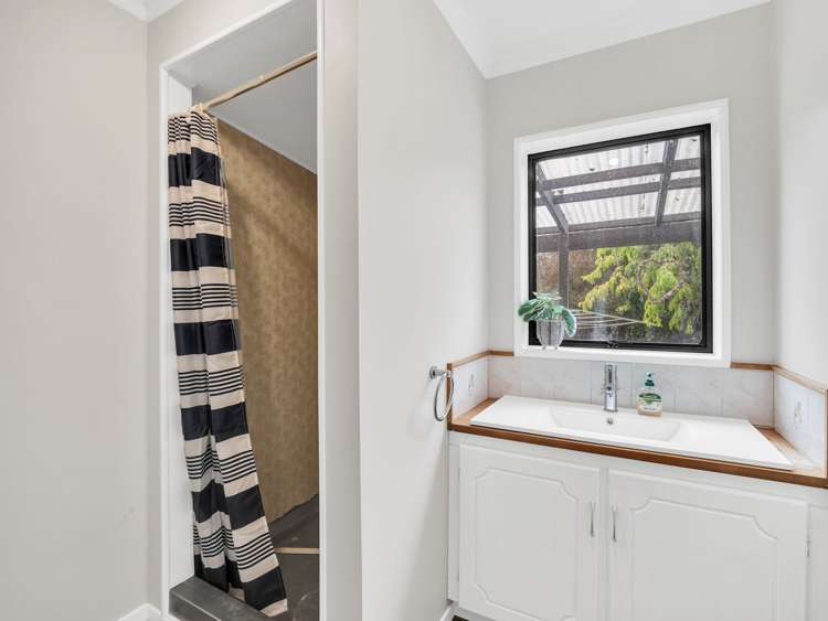 7 Kowai Place Amberley_32