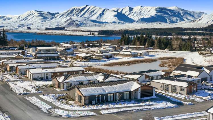 27 Andrew Don Drive Lake Tekapo_6