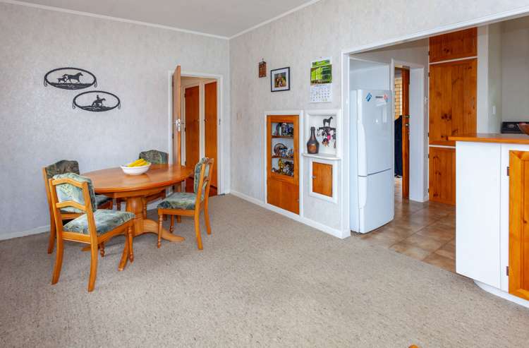 141 Neavesville Road Puriri_11