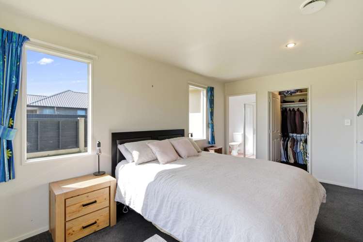 1 Somerset Lane Rosedale_17