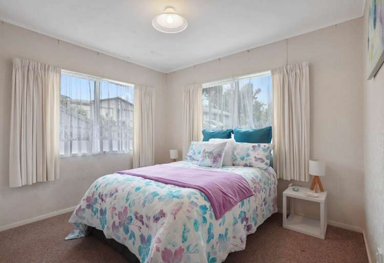 10 Evergreen Rise New Lynn_8