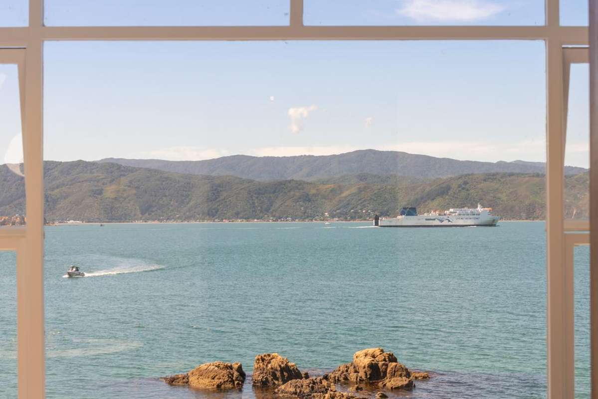 495 Karaka Bay Road_2