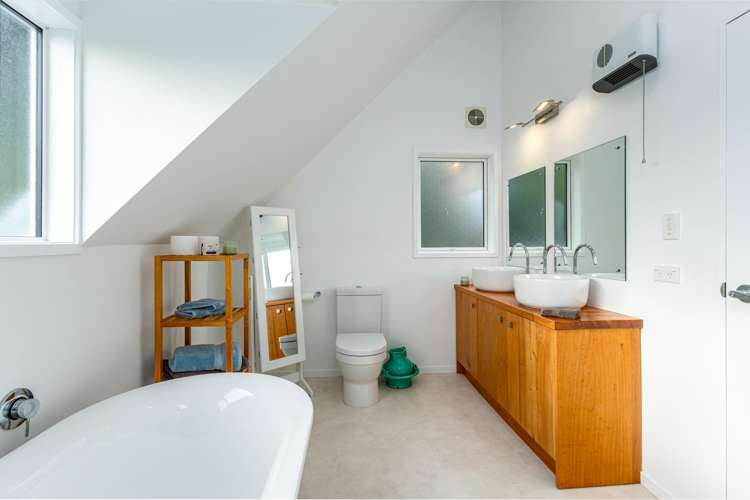 32 Harrison Road Winchester_18