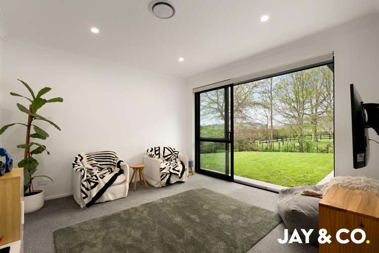 6 Munro Oak Lane Clevedon_7