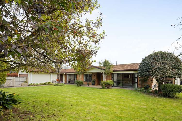 251 Shakespeare Street_0