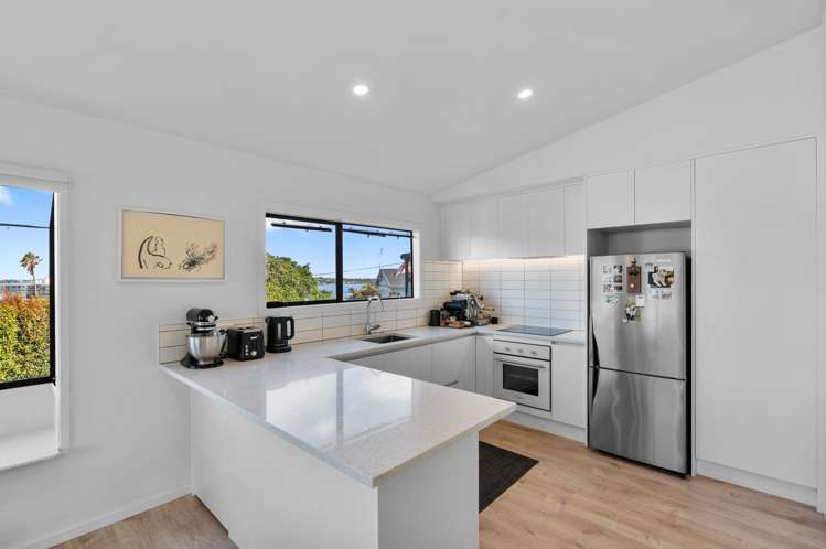 20A Normans Hill Road Onehunga_8