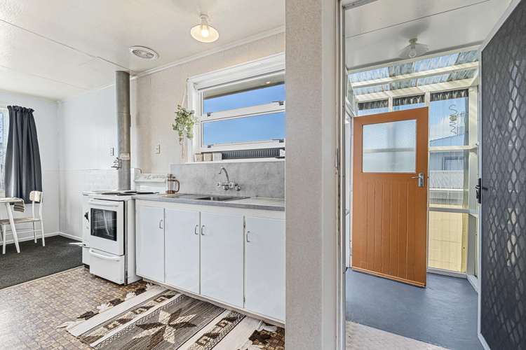 19 Hume Street Waitara_5