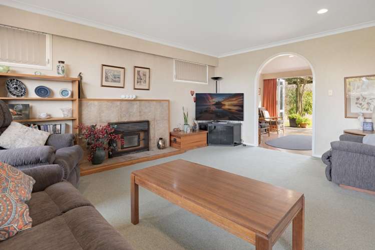 15 Lloyd Street Parkvale_11