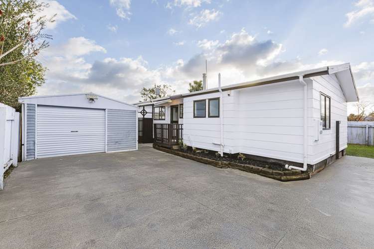 2/31 Sutton Crescent Papakura_12