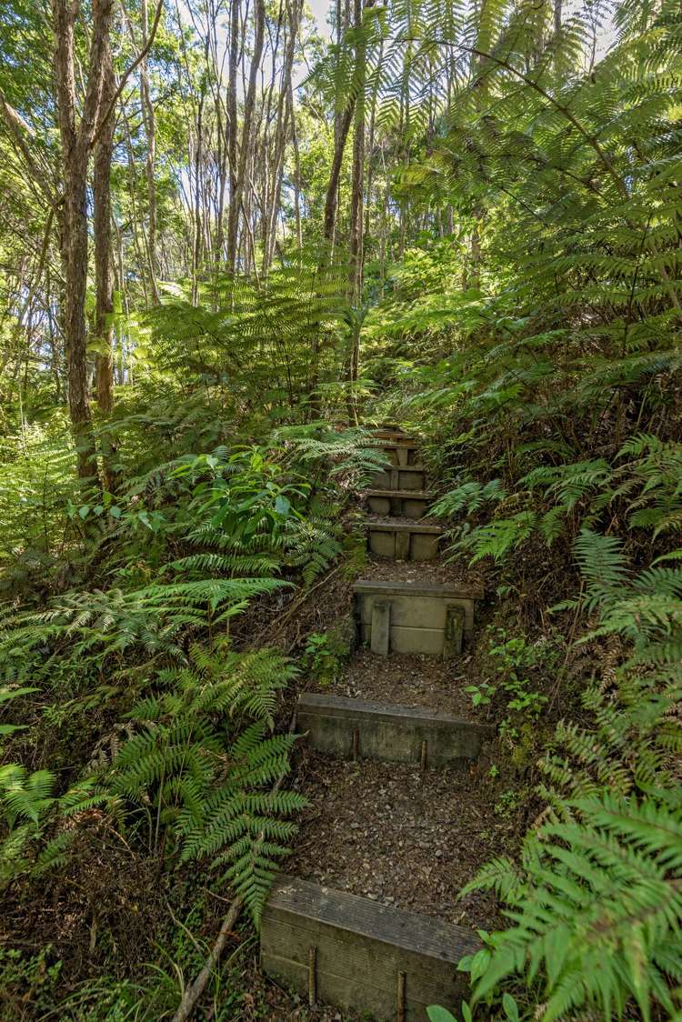 703b Ridge Road Riverhead_16