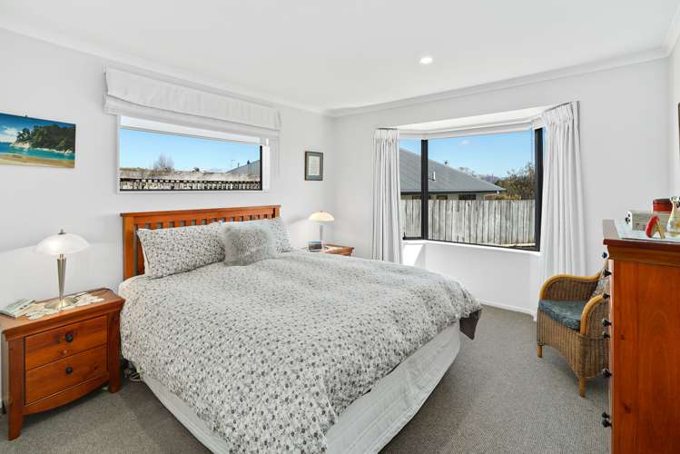 328 Suffolk Road Stoke_16