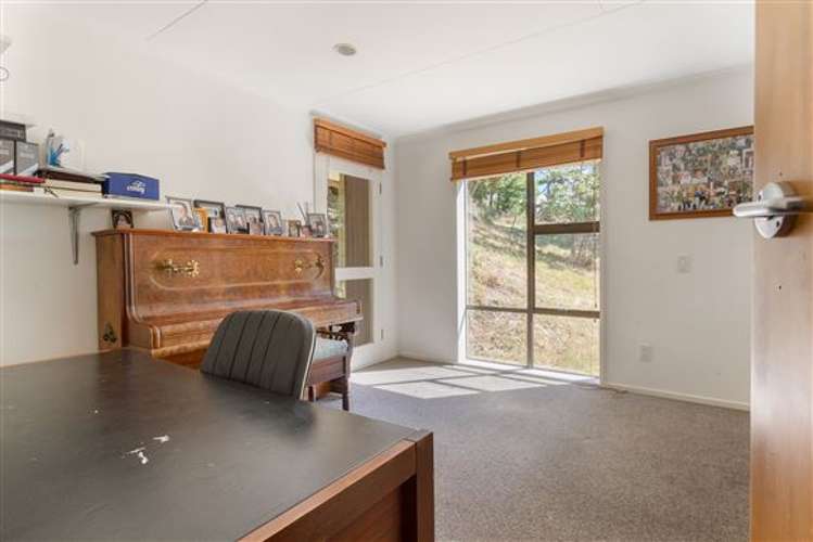 68 Alison Avenue Albert Town_11