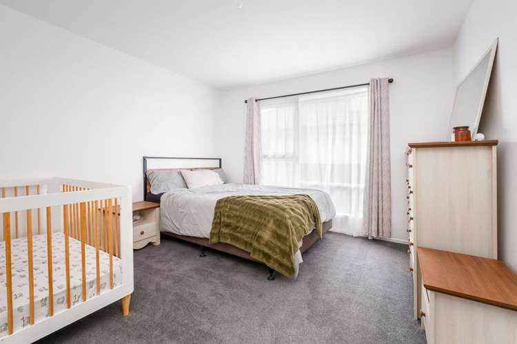 1/53 Bassett Street Burwood_7