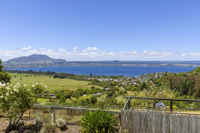 The View. The Land. The Lifestyle.