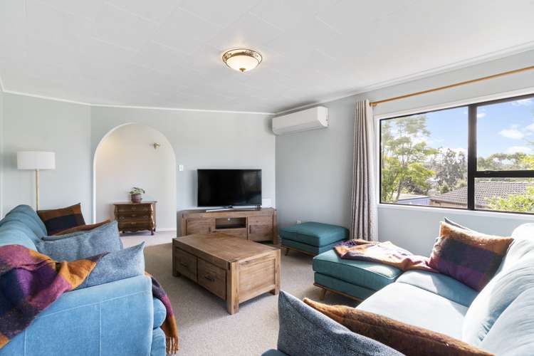 6 Lowell Place Massey_9