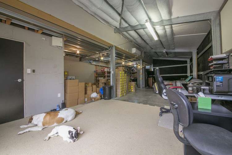 117 Barrett Road Riverhead_24