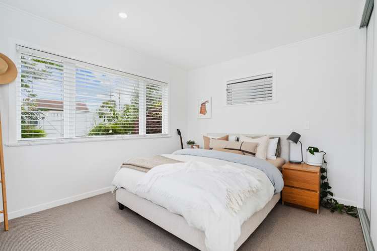 2 Parahaki Street Regent_9