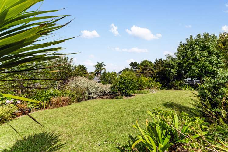 2 Rajan Place Hillsborough_20